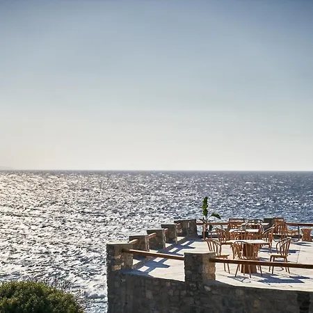Ubud Mykonos Hotel 4*