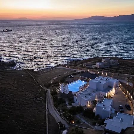Ubud Mykonos Отель 4*