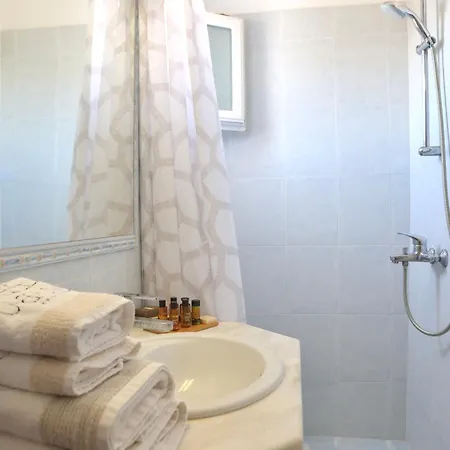 Ubud Mykonos Отель 4*